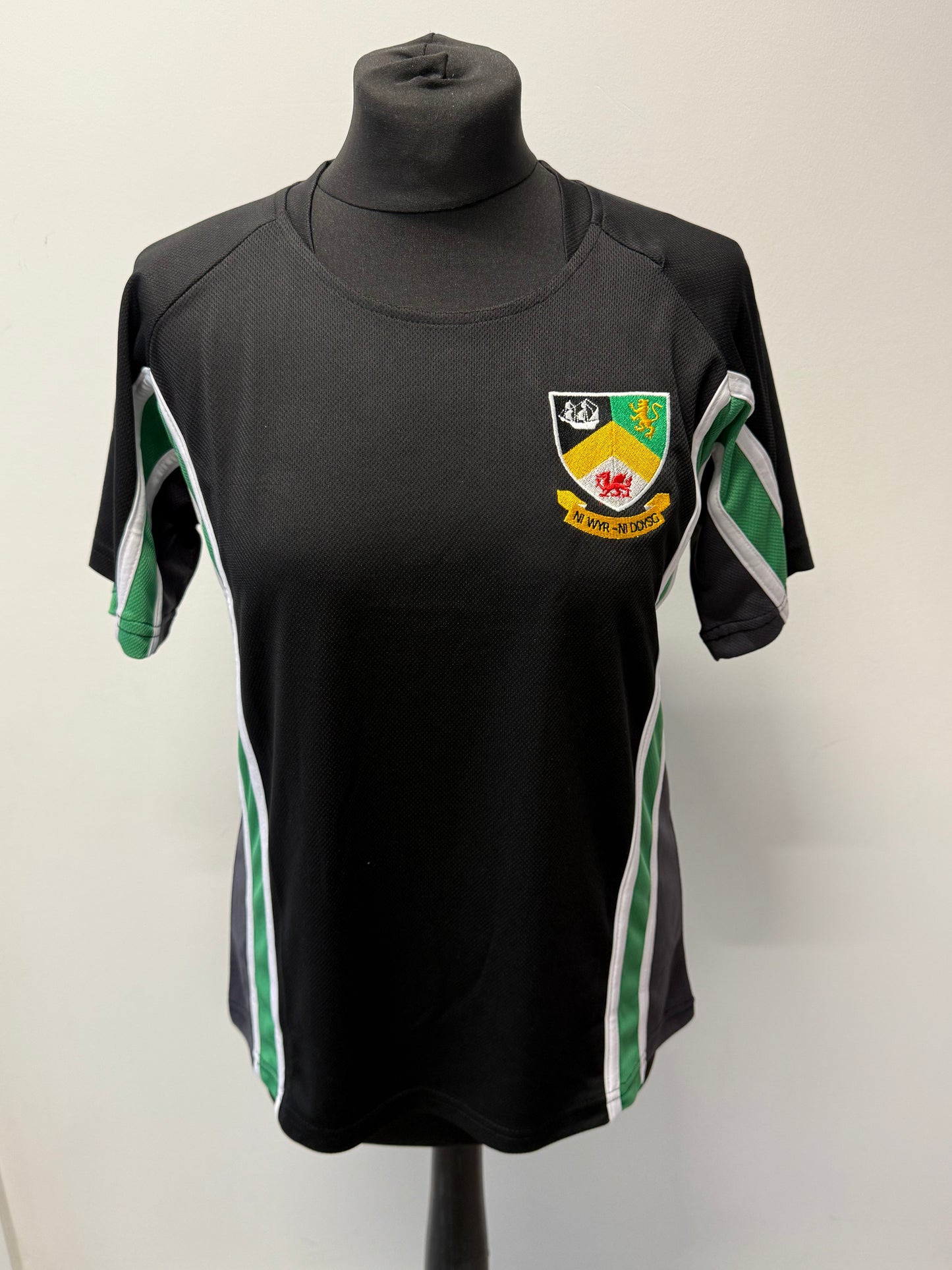 Ysgol Uwchradd Caergybi Gym top